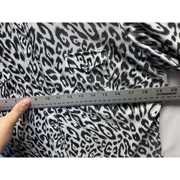 Roper Women’s L Animal Print Diamond Snap Rodeo Western Shirt Cheetah Leopard - Picture 7 of 9